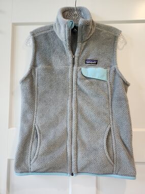 Patagonia Light Gray Fleece Vest with Aqua Trim